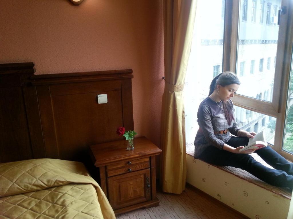 Boliari Hotel Wielkie Tyrnowo Pokój zdjęcie